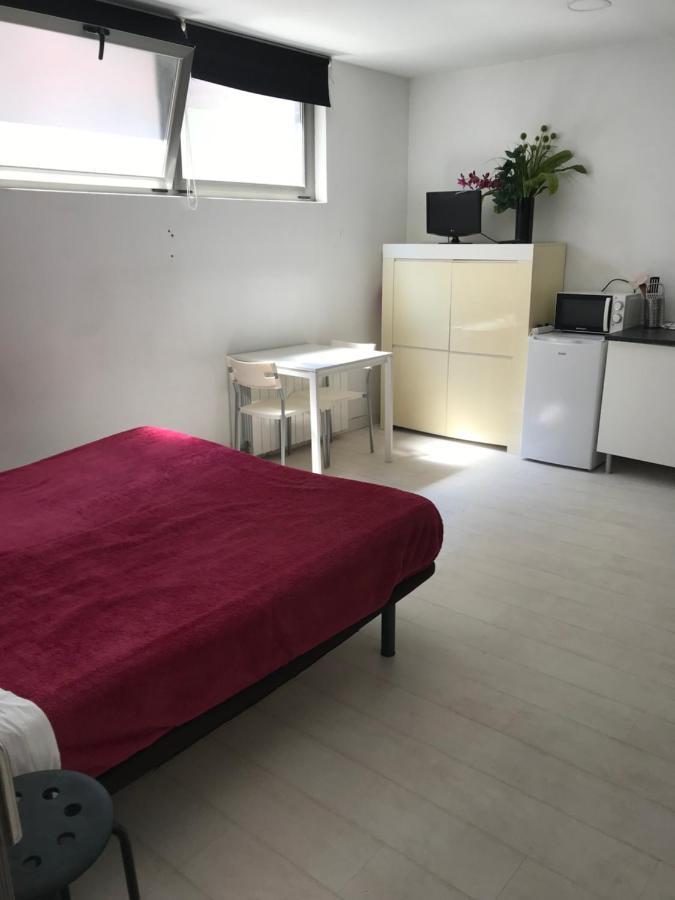 Room And Kitchen Bilbao Luaran gambar