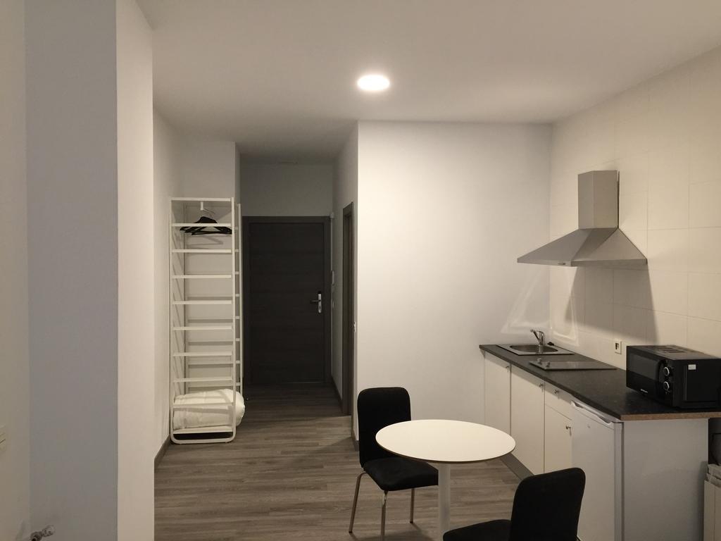 Room And Kitchen Bilbao Luaran gambar
