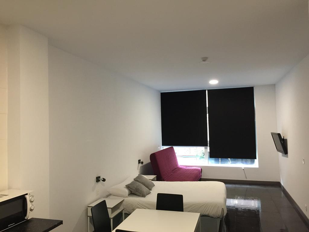 Room And Kitchen Bilbao Luaran gambar